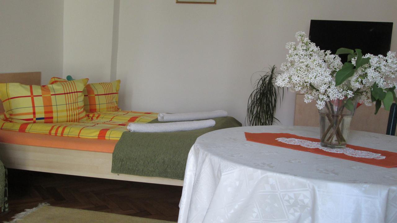 Garden City Apartment Cluj-Napoca Ngoại thất bức ảnh